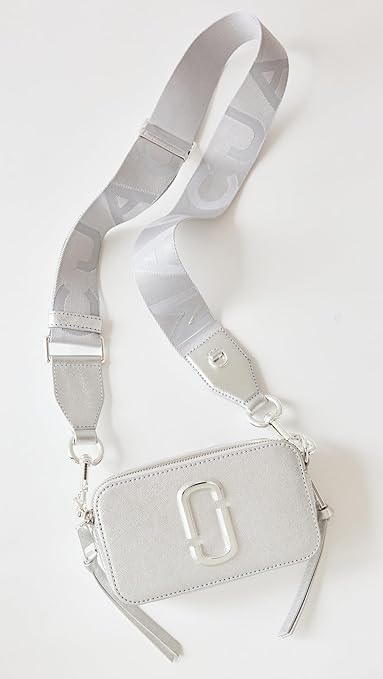 マークジェイコブス　スナップショット　カメラバック　レザー　シルバー MARC JACOBS マークジェイコブス スナップショット ショルダー